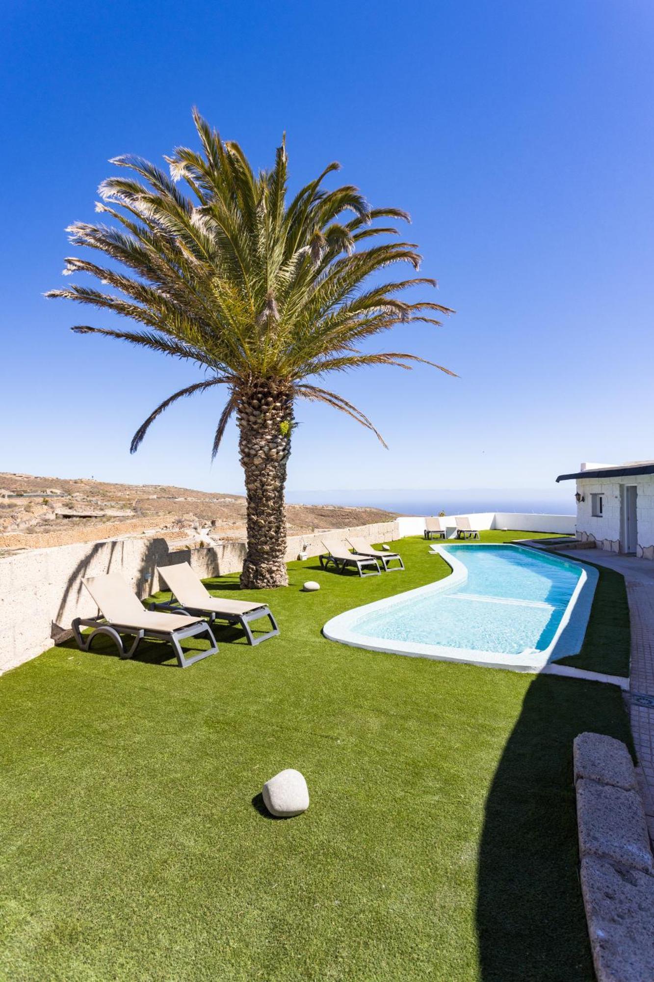 Apartment Y Estudios Oasis Tenerife Con Piscina Climatizada Y Cocina Exterior El Draguito